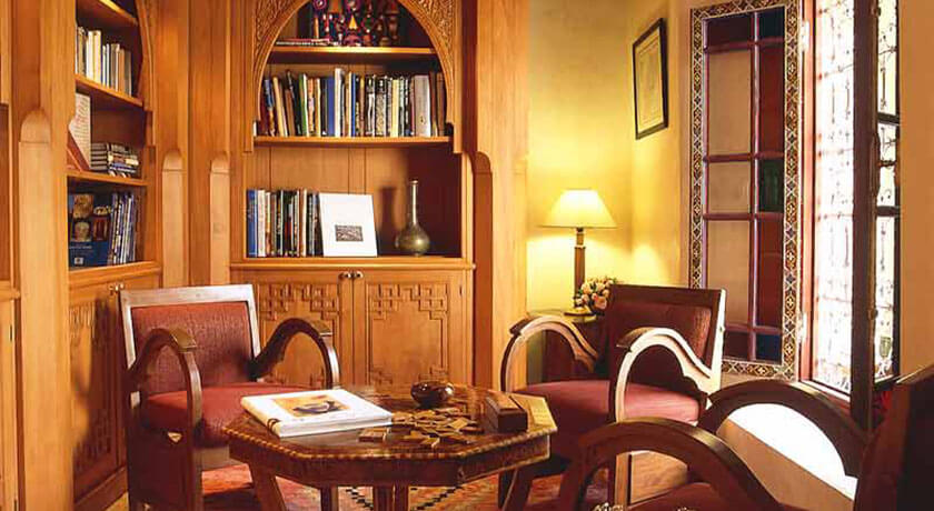 #htmlcaption Riad Al Moussika