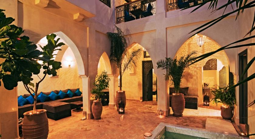 #htmlcaption Riad Cinnamon