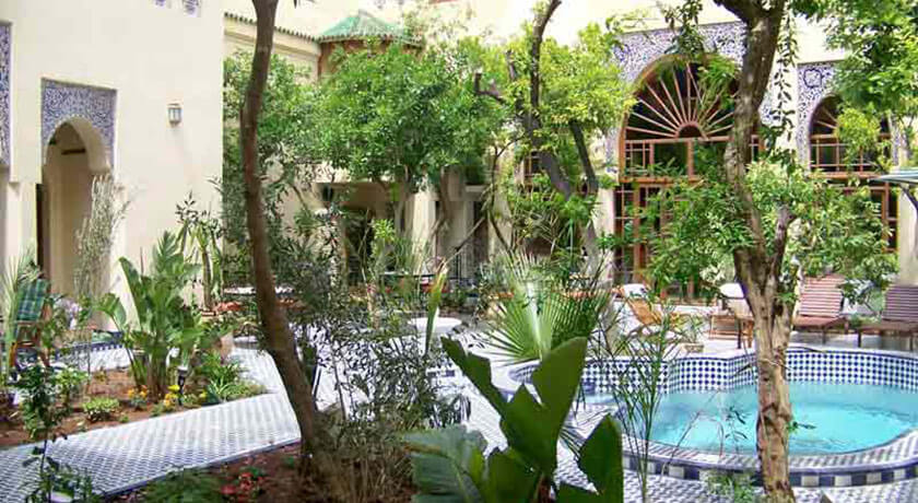 #htmlcaption Riad Salama