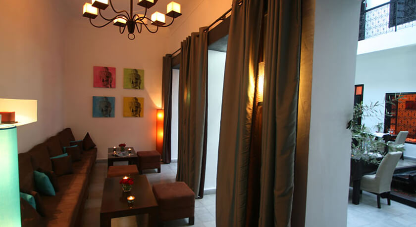 #htmlcaption Riad Villa Wenge
