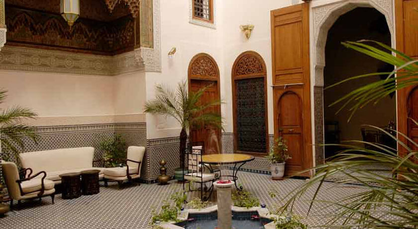 #htmlcaption Riad Zamane
